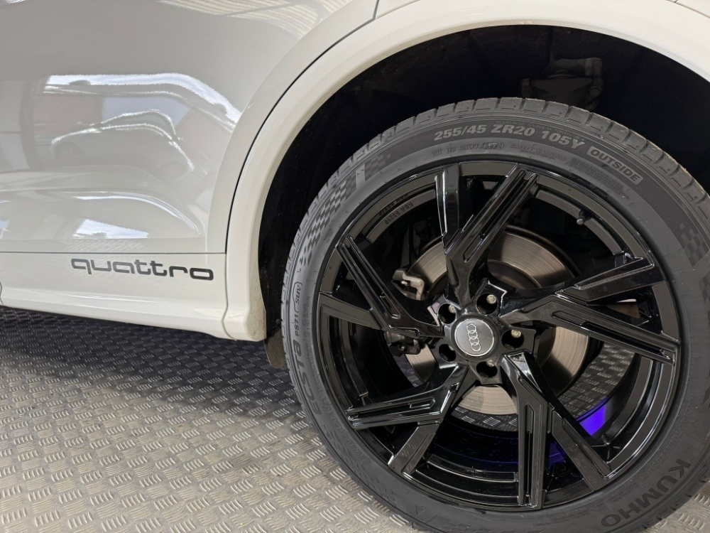 Audi Q5 55 TFSI e quattro competition foto 25