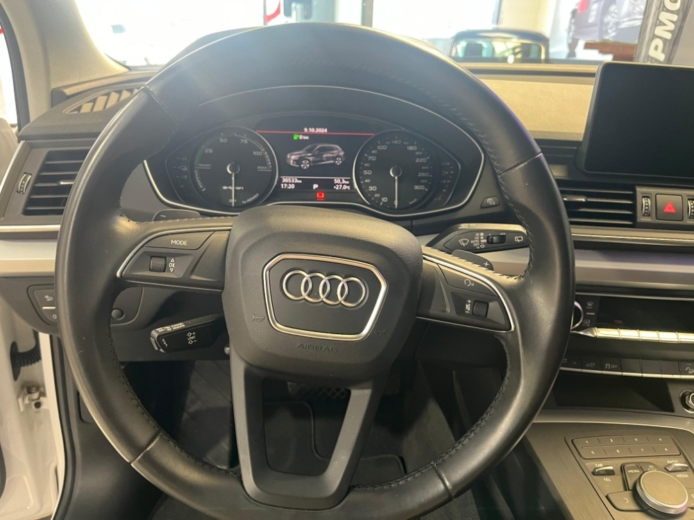 Audi Q5 55 TFSI e quattro competition foto 10