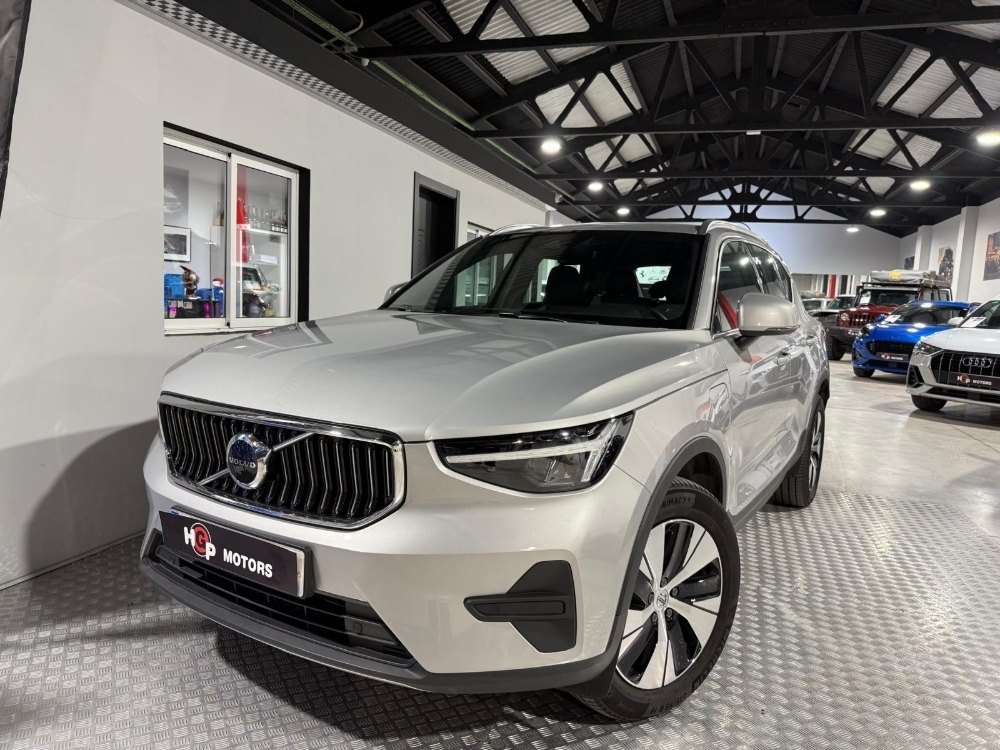 Volvo XC40 Core Recharge Plug-In Hybrid 2WD foto 3