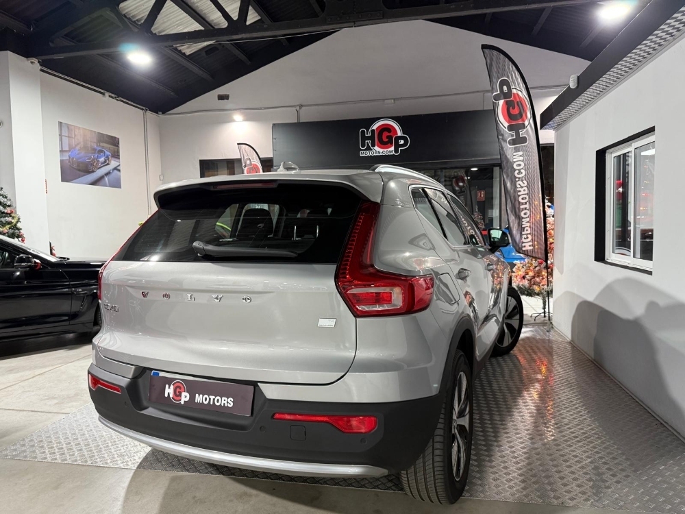 Volvo XC40 Core Recharge Plug-In Hybrid 2WD foto 7