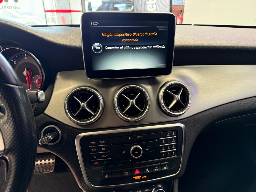 Mercedes-Benz Clase CLA CLA 220 CDI / d (117.903) foto 22