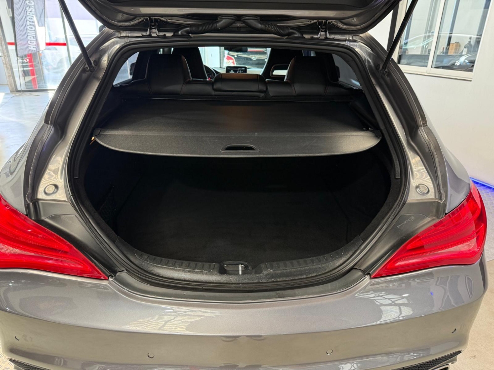 Mercedes-Benz Clase CLA CLA 220 CDI / d (117.903) foto 10