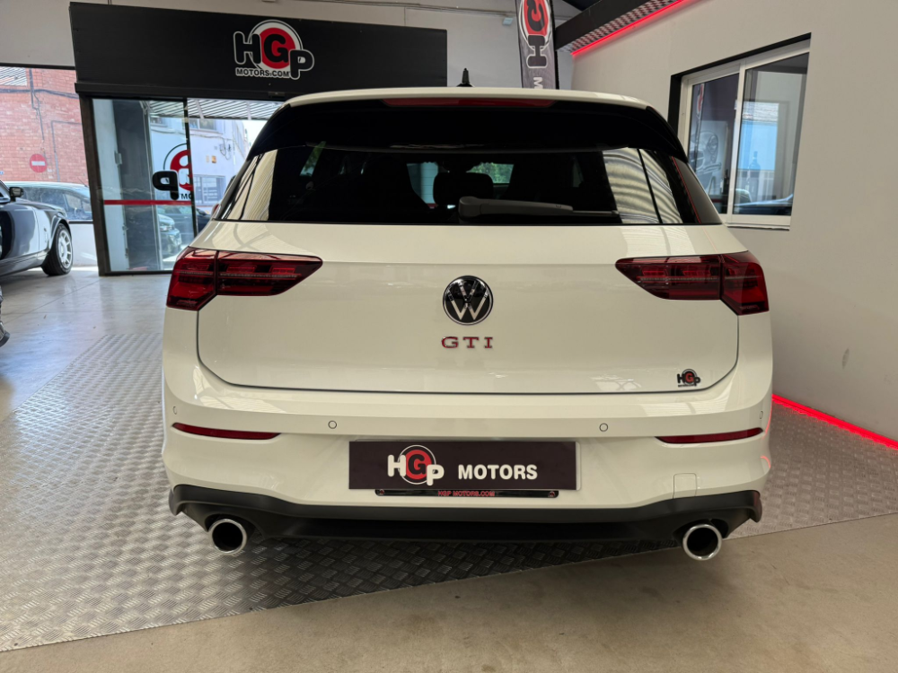 Volkswagen Golf VIII GTI foto 26