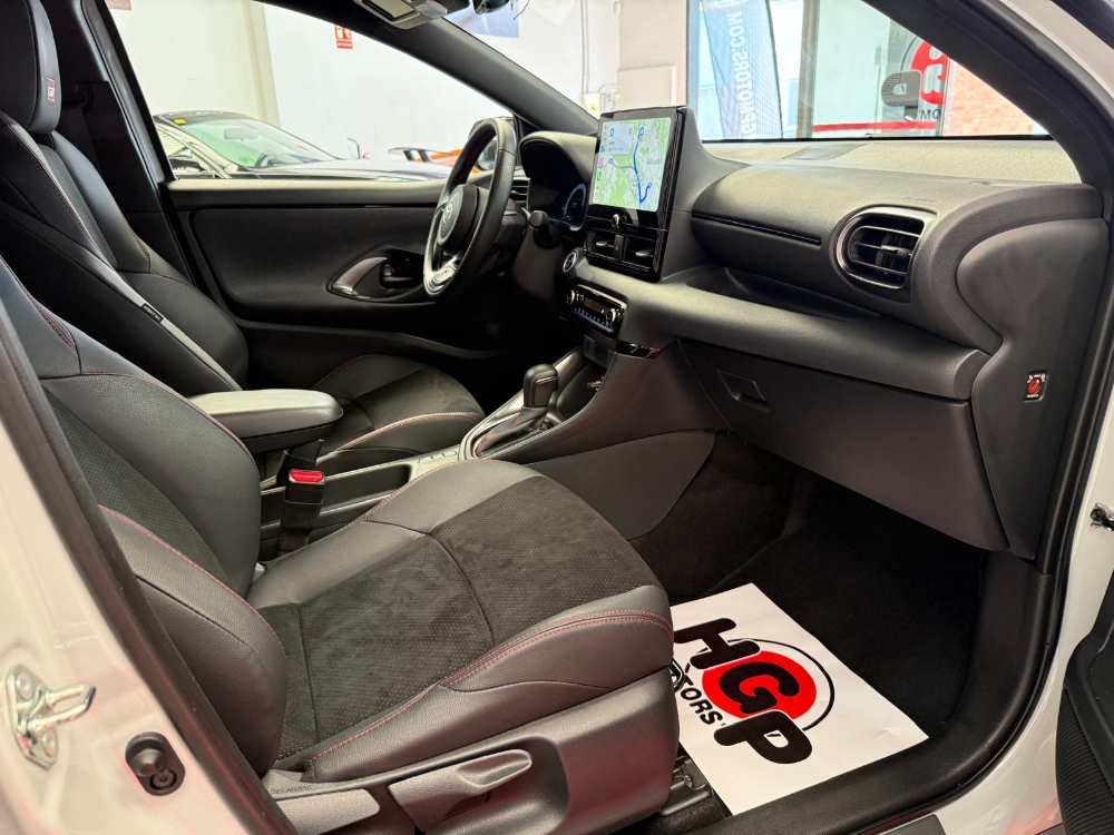 Toyota Yaris Hybrid GR Sport foto 17