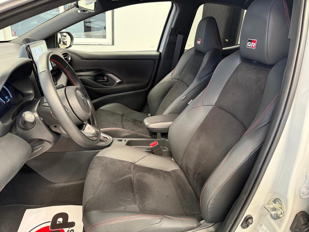 Toyota Yaris Hybrid GR Sport foto 6