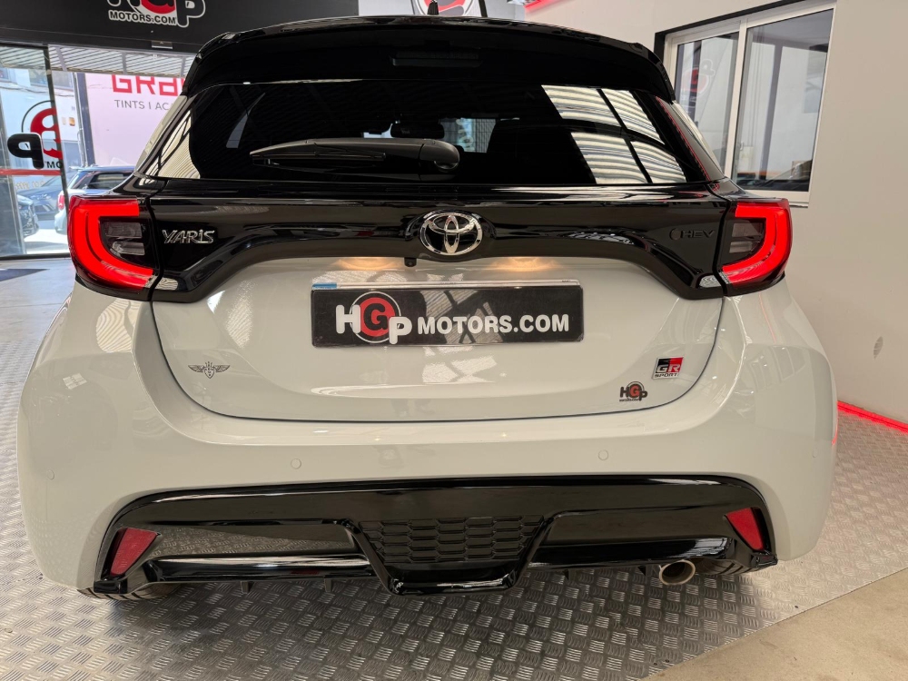 Toyota Yaris Hybrid GR Sport foto 11