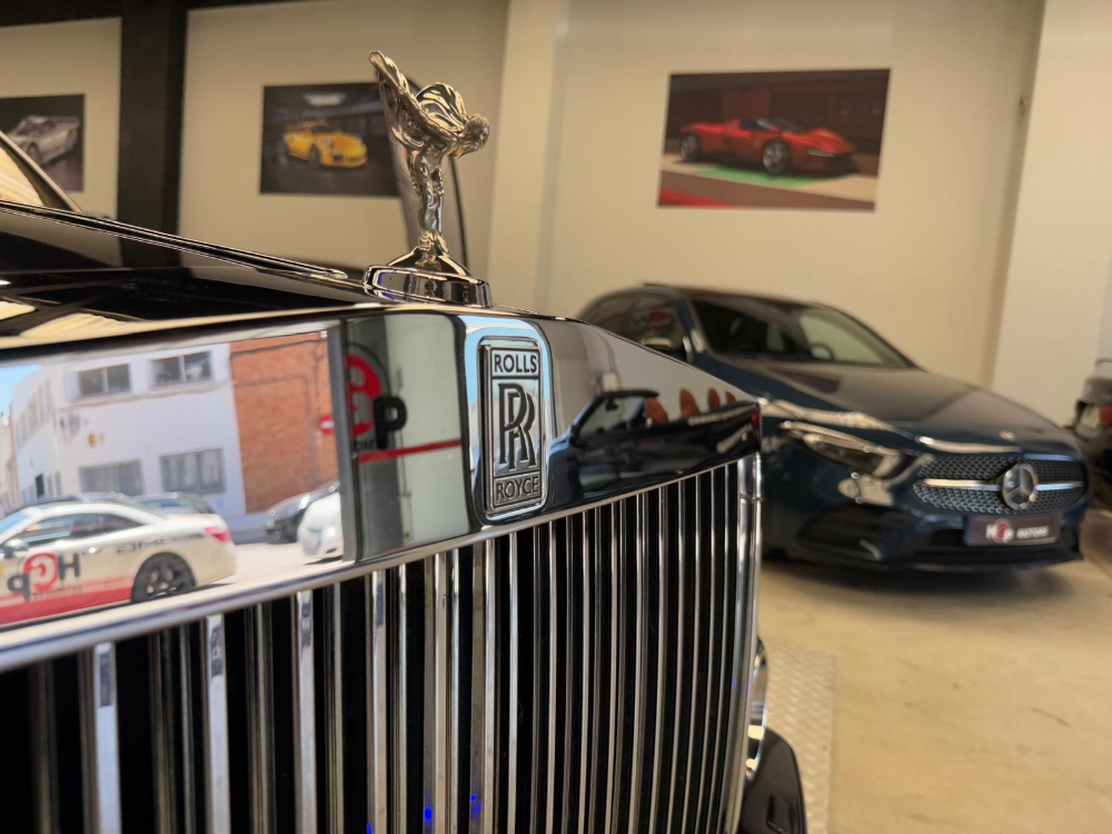 ROLLS ROYCE PHANTOM V12 LARGO foto 12