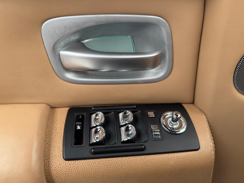 ROLLS ROYCE PHANTOM V12 LARGO foto 24