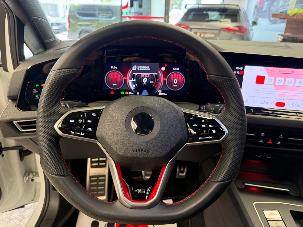 Volkswagen GTI CLUBSPORT GTI CLUBSPORT 2.0 TSI (300CV) 45 ANIVERSARIO foto 15