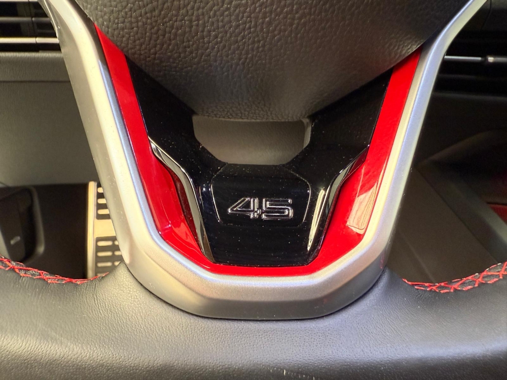 Volkswagen GTI CLUBSPORT GTI CLUBSPORT 2.0 TSI (300CV) 45 ANIVERSARIO foto 22