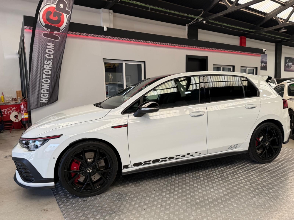 Volkswagen GTI CLUBSPORT GTI CLUBSPORT 2.0 TSI (300CV) 45 ANIVERSARIO foto 7