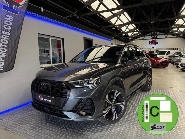 Audi Q3 40 TDI quattro Black line foto miniatura