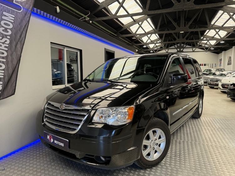 Chrysler Grand Voyager Touring foto miniatura