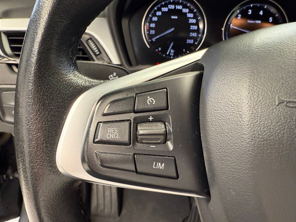 BMW Serie X1 sDrive 18i Advantage foto 17
