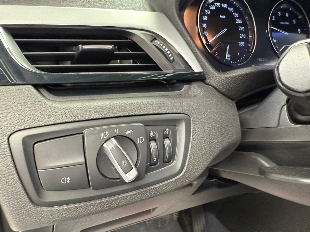 BMW Serie X1 sDrive 18i Advantage foto 18