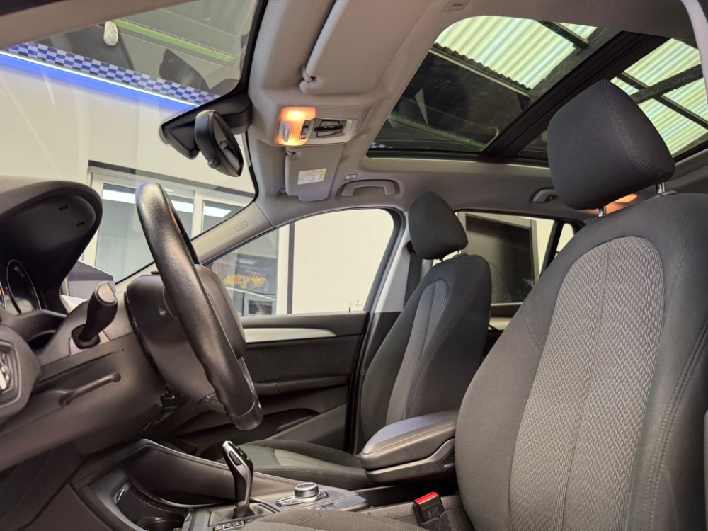 BMW Serie X1 sDrive 18i Advantage foto 10