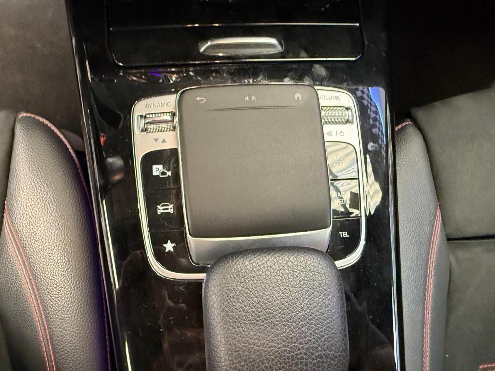 Mercedes-Benz Clase CLA CLA 200 (118.687) foto 14