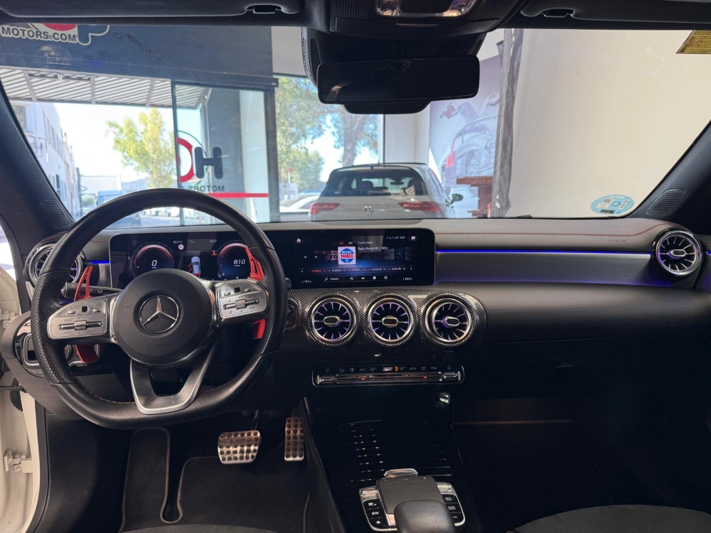 Mercedes-Benz Clase CLA CLA 200 (118.687) foto 20