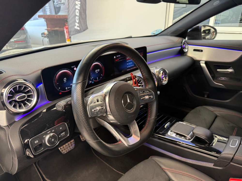 Mercedes-Benz Clase CLA CLA 200 (118.687) foto 9