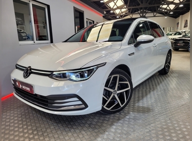 Volkswagen - Golf VIII