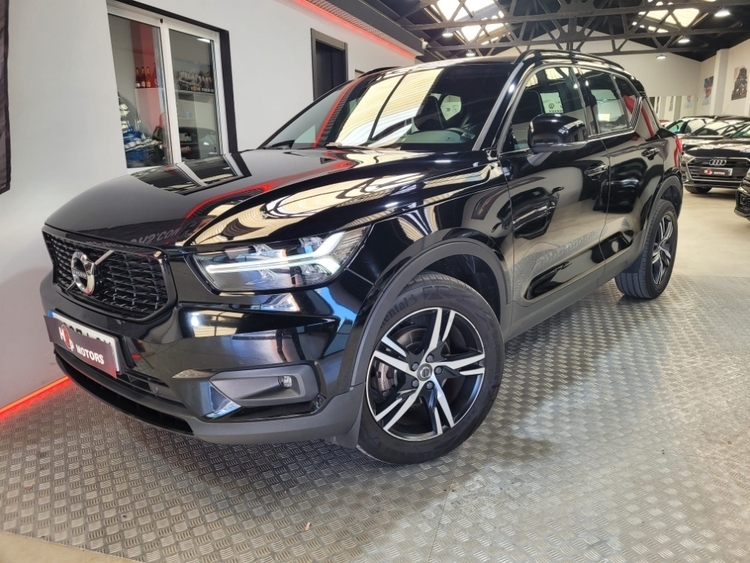 Volvo XC40 R Design 2WD foto miniatura