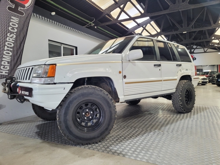 JEEP Grand Cherokee GRAND CHEROKEE 5.2 LTD V8 AUT. foto miniatura
